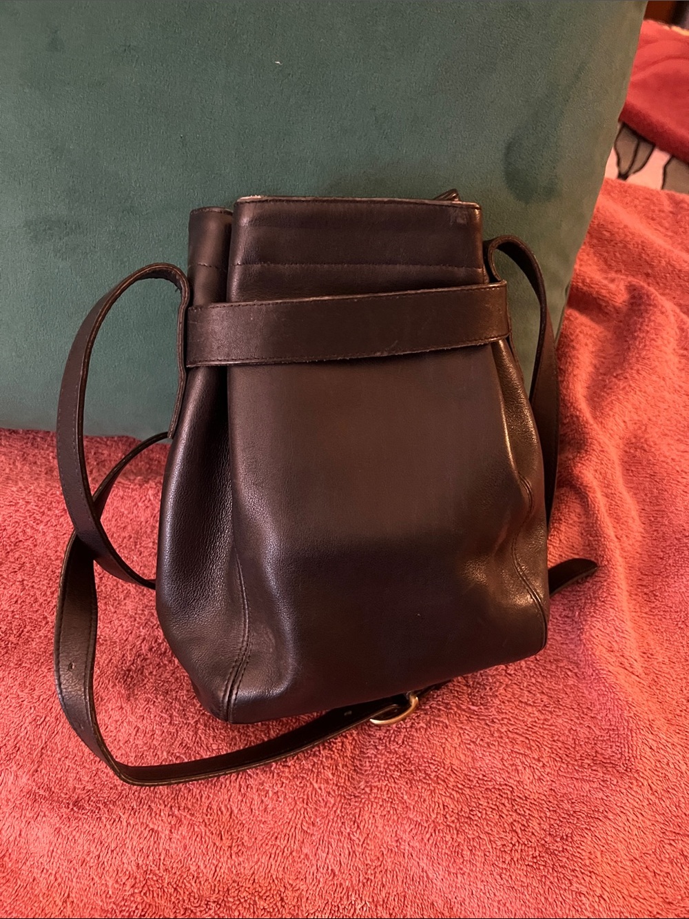 Coach 4156 Vintage EUC Soho Black Belted Crossbody - Picture 3 of 9